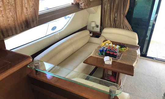 60F Luxury Yacht Rental in Sanya