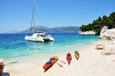 Alquiler de 3 noches en Dubrovnik a bordo del catamarán Nautitech Huck Finn de 46 pies