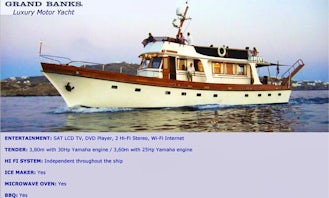 Motor Yacht Charter in Tourlos, Greece