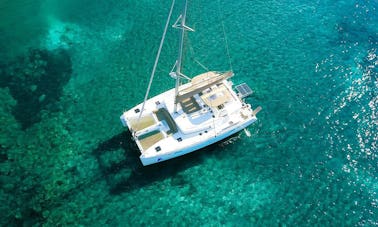 Croisière de luxe, semi-privée, catamaran à voile avec barbecue, cocktails et transferts