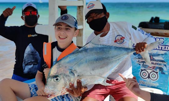 Panga de pesca para 4 pessoas em puerto Morelos