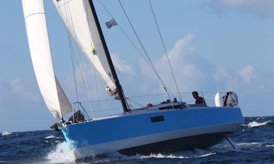 "Ria Éa" Pogo 30 Sailing Yacht Rental in Nouvelle-Aquitaine, France