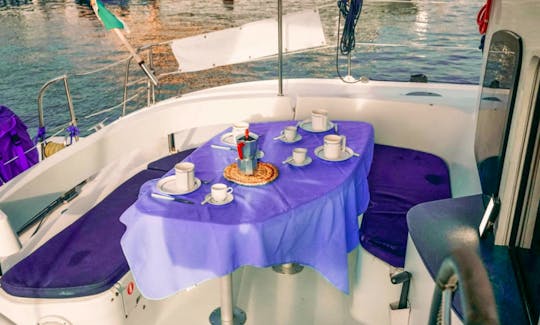 Catamaran Lavezzi 40 for rent in Nettuno (Rome)