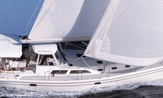Location de monocoque de croisière « Tintaro » Catalina 42 Economy Line à Gênes, en Ligurie