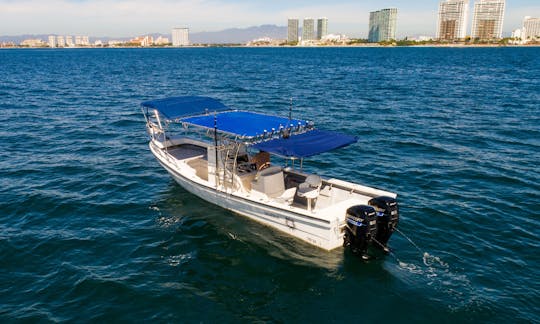 Make your experience in a Super Panga 27'