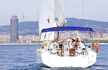 Private Sailing Tour for 9 People in Barcelona, Spain!