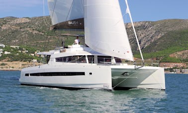 ''Amura'' Bali 5.4 Open Space Sailing Catamaran Rental in Ibiza, Spain