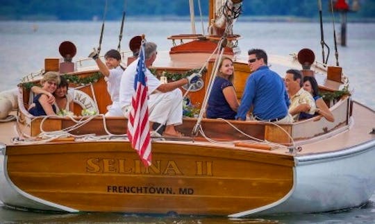 Relaxing historic sailing experience in St. Michaels, Maryland - Half Day Sail