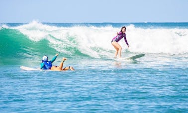 Lección de surf en San Francisco, México