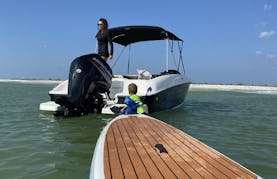 18' Bayliner Element for 9 People in St. Petersburg, Clearwater, and Tampa! (10% Weekday Discount!!)