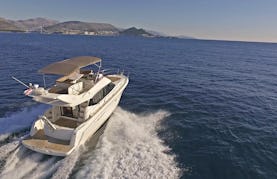 Jeanneau Prestige 400 Fly Luxury Yacht Cruise in Dubrovnik