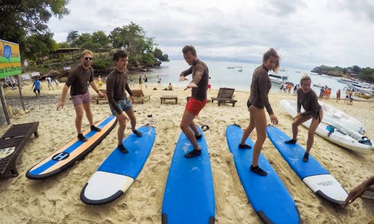 Beginner Surfing Lesson in Nusapenida, Bali