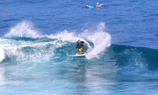 Beginner Surfing Lesson in Nusapenida, Bali