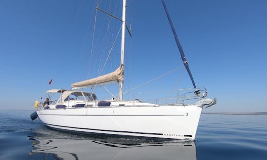 Velero Beneteau Cyclades de 39 pies para alquilar en 2007