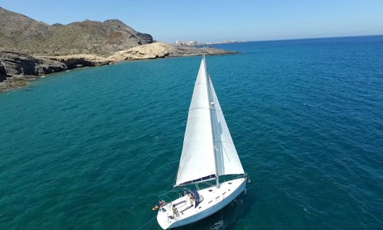 Beneteau Cyclades 39.3 in San Pedro del Pinatar