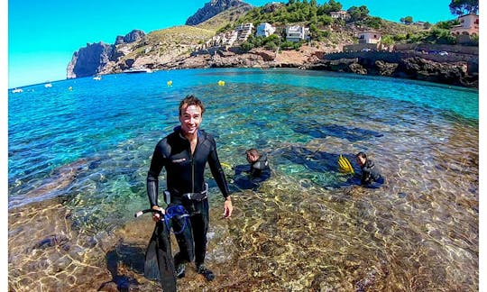 Descubre el curso de apnea en Port de Pollença, Illes Balears
