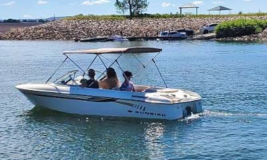 Sunbird 17' Ski Boat Denver Best Deal Comes with Extras!