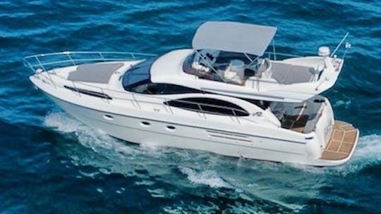 Iate italiano de luxo Azimut de 50 pés em Chicago, Illinois