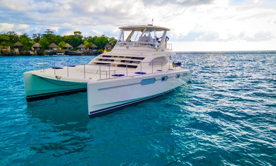 Luxury Private Yacht Tour to Rick's Café - Negril; Premium Package