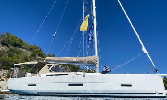 Dufour 430 Grand Luxury Yacht in Lavrio, Athens