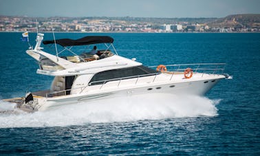 Alquile un yate Sea Ray Power de 53 pies en Latchi, Chipre