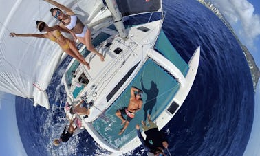 ONE OF A KIND, exhilarating trimaran sailing and swimming experience in Waikiki