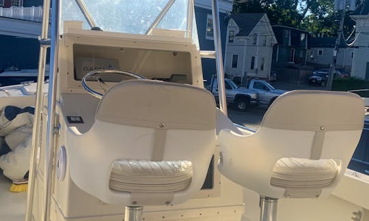 Parker 21 Deep Vee Center Console in Marblehead