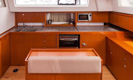 2016 Beneteau 50 Sailing Yacht With 75 Hp Engine In Lavrio