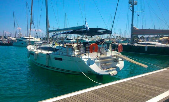 Jeanneau 53 Sailing Yacht Charte in Alimos, Greece