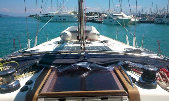 Jeanneau 53 Sailing Yacht Charte in Alimos, Greece