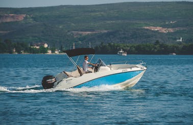 Center Console rental in Tivat