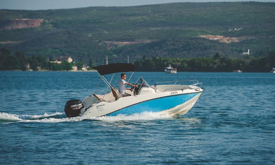 Quicksilver Center Console Rental in Tivat