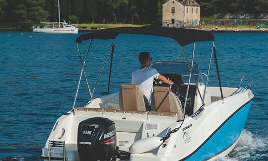 Quicksilver Center Console Rental in Tivat