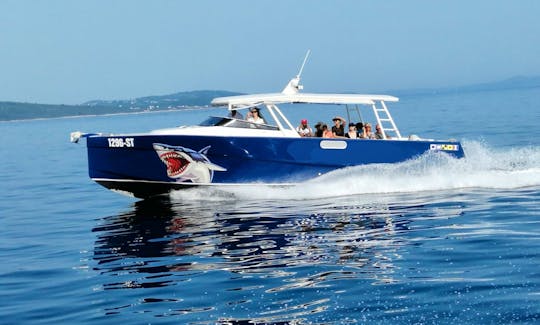 Private Boat Tours in Dalmatia with Colnago 35 Powerboat