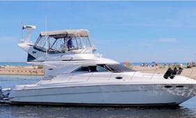 Private Sea Ray 47' Motor Yacht in Toronto, Ontario!