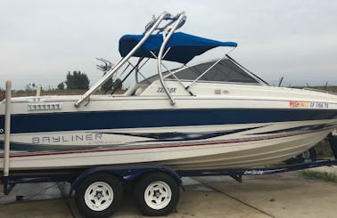 22’ Spacious Open Bow Family Boat from Fresno, Ca. (2 day Minimum)