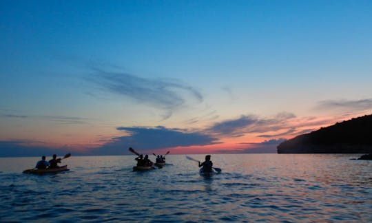 Sunset kayaking Pula Croatia