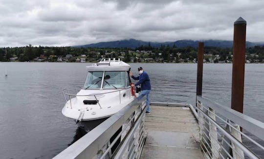 Can move to any lake or public boat launch with 100 miles of Renton.