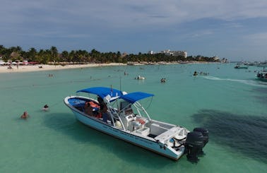 Small boat to Snorkel Isla Mujeres Center Console in Cancún, Mexico