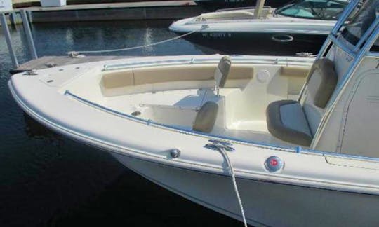 24' Keywest Center Console For 6 People In Chicago, Illinois (INCLUDES CAPTAIN SERVICE)