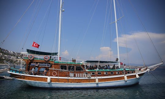 Spacious Gulet for daily and hourly Private Charter for 55 people capacity