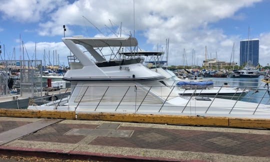 Tiara Yacht for Charter in Honolulu