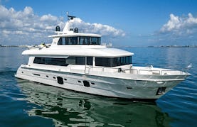 Jacuzzi on Water – 105' Tarrab Fly Power Mega Yacht for South Florida!