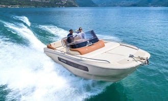 Rent the Italian Design Invictus 240 CX Powerboat in Roses - Costa Brava