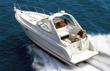 Maxum 3300 SCR Motor Yacht Perfect for any occasion