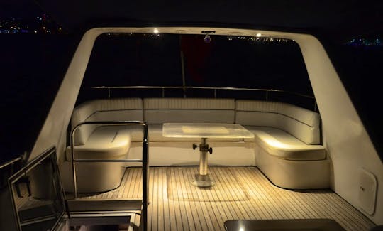 Spacious and Cozy Yacht Charter that can hold up to 10 people in İstanbul