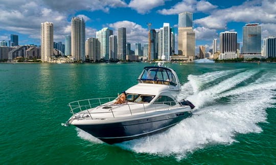 New 50 Foot Sea Ray Motor Yacht with Waverunner