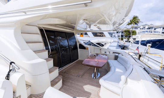 Lightning on Water – 62′ Azimut Flybridge Luxury Yacht