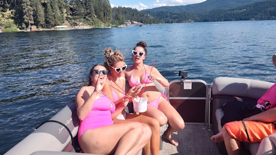 Croisière sur le lac avec capitaine de Coeur d'Alene et barbecue avec ponton de 22 pieds à South Bay