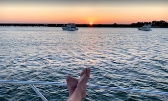 Weeknight Sun Set Cruise Special!! -  Spacious 42' Regal Commodore Luxury Yacht Dallas Texas**